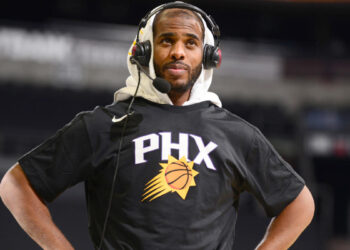 Chris Paul habla sobre el estado de vacunación de Kyrie Irving: 'Cada situación es diferente y es personal'