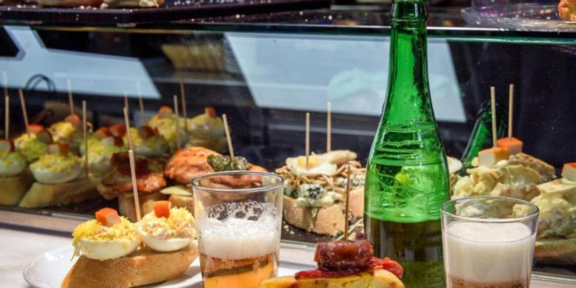 Descubre los mejores bares de tapas en Andalucía