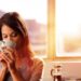 ¿Por qué deberías disminuir tu consumo de cafeína?