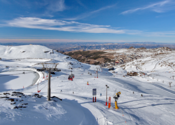 Sierra Nevada para disfrutar del esquí