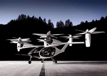 Mirando hacia el futuro: cómo los pilotos humanos de la NASA dan forma a los taxis aéreos autónomos