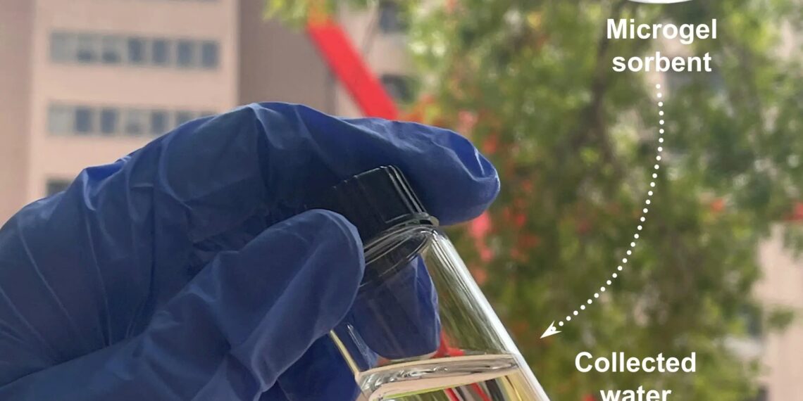 Un nuevo dispositivo convierte el aire caliente del verano en agua potable
