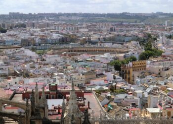 Los 10 Mejores y Más Baratos Lugares Donde Comer en Sevilla: Guía Definitiva 2022