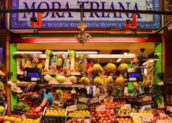Guía Definitiva: Dónde Comer en Sevilla durante la Navidad – Mejores Restaurantes y Menús Festivos