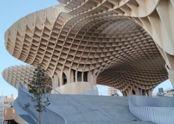 Guía Completa de la Distancia Desde Sevilla a Fuengirola: Tiempo de Viaje, Rutas y Consejos