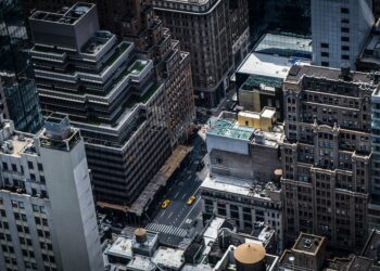 Conoce la Distancia Exacta entre Sevilla y Nueva York: Guía Completa de Viaje