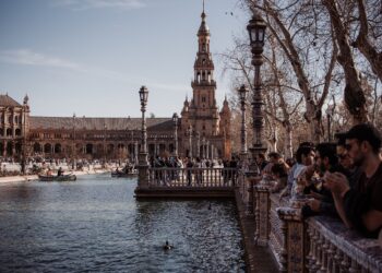 Los Mejores Lugares para Comer con Niños en Sevilla Centro – Guía Definitiva