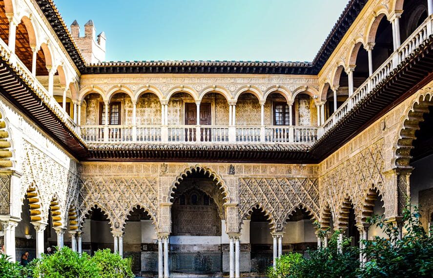 Los 10 Mejores Restaurantes con Terraza en Sevilla: ¡Descubre Dónde Comer!