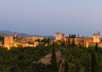 consejeria de fomento y vivienda granada