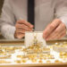 Cuándo merece la pena acudir a un compro oro en Bilbao para vender joyas